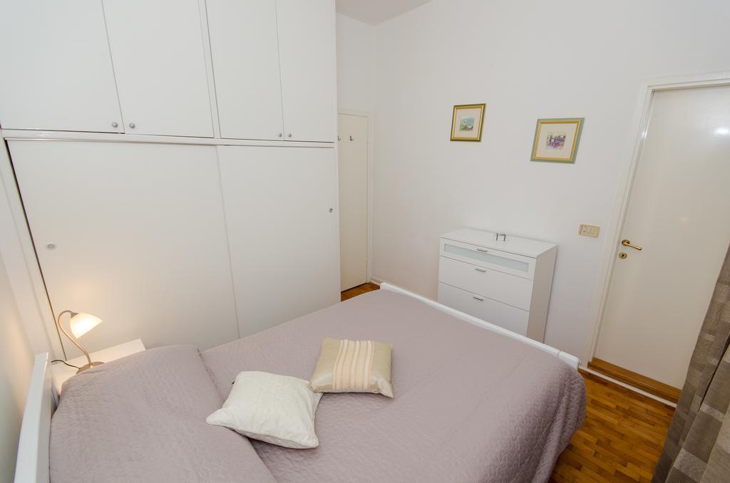 Apartment Noemi Rovinj Exterior foto