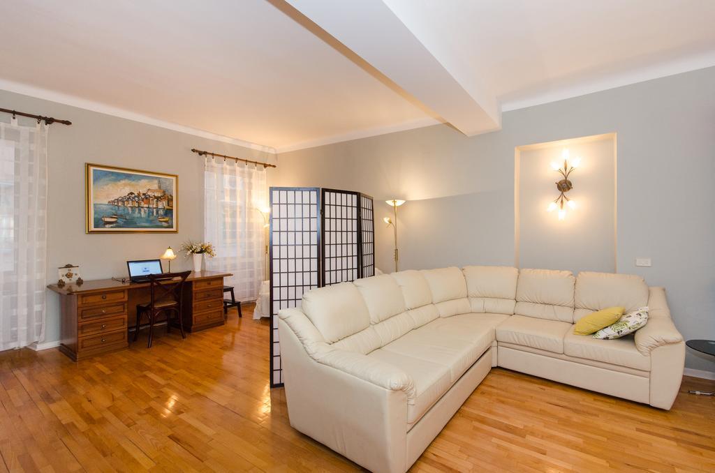 Apartment Noemi Rovinj Exterior foto